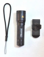 Led Lenser Taschenlampe M7 137 mm 193 g 220 lm 7,2 Wh Leuchtdauer 11 h Leuchtweite 240 m 4 AAA Batterien