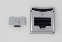 Technoline Funk Wecker Digital Uhr Zeit Raumtemperatur Quarz Batterie Silber