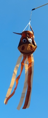 Windsack kleines Pferd Ø 10 cm lang 75 cm Nylongewebe 60 cm Stab