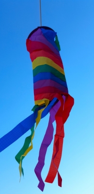 Windsack Windturbine Regenbogen Bunt Ø 14 cm lang 60 cm Nylongewebe