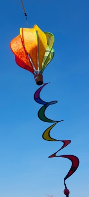 Windspiel Heißluftballoon Spirale Design Victorian Style Ø 28 cm Nylongewebe 104 cm wetterfest windstabil