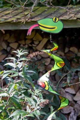 Windspiel Spirale Schlange 23 cm Nylongewebe 100 cm wetterfest lichtbestaendig Wirbel