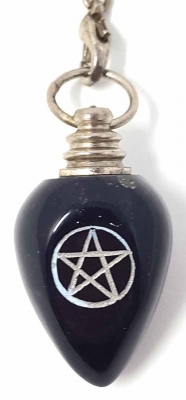 Pendel Symbol Pentagramm graviert auf Edelstein Onyx