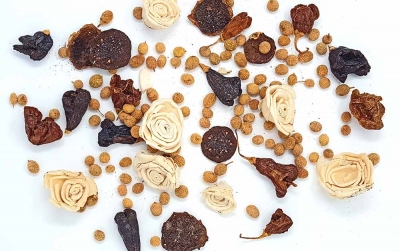 Potpourri zur dekorativen Raumbeduftung 50g Rosenblaetter Tisch Deko